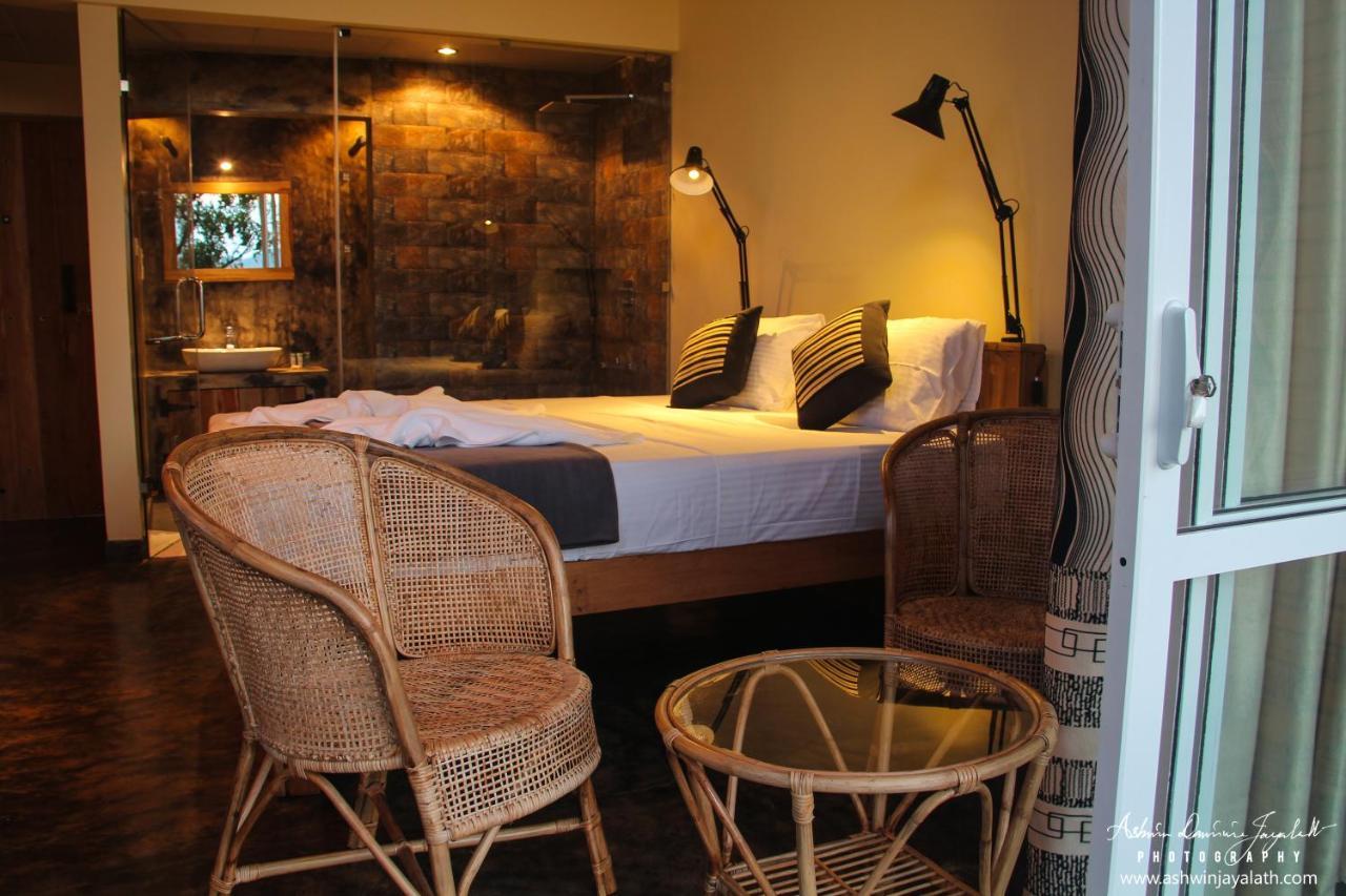 Square Peg Bed & Breakfast Kandy Eksteriør bilde